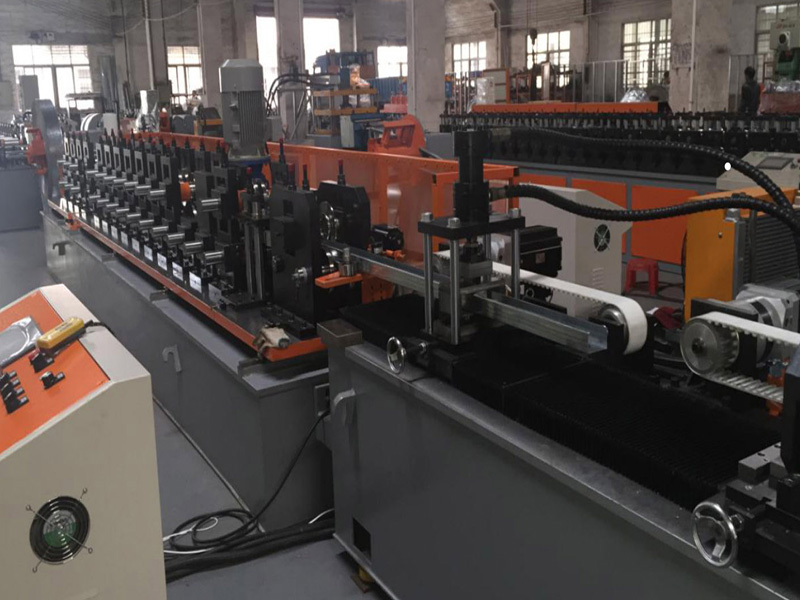 Stud & Track Roll Forming Machine Stud & Track Roll Forming Machine