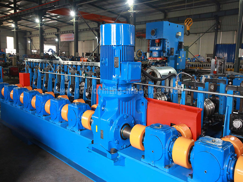 Soalr Unistrut Rack Roll Forming Machine